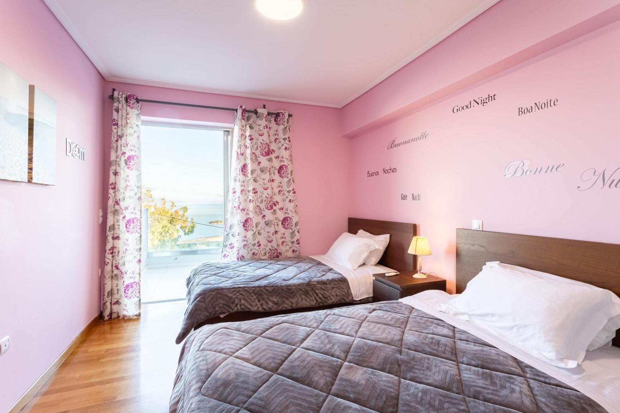Beachfront Artemida Retreat - Peony Seabreeze Gem Exterior photo